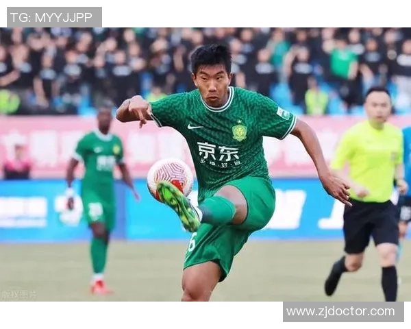 意外!他是梅州客家最炙手可热的新星,国安和鲁能都可以考虑引入 意外!他是梅州客家最炙手可热的新星,国安和鲁能都可以考虑引入